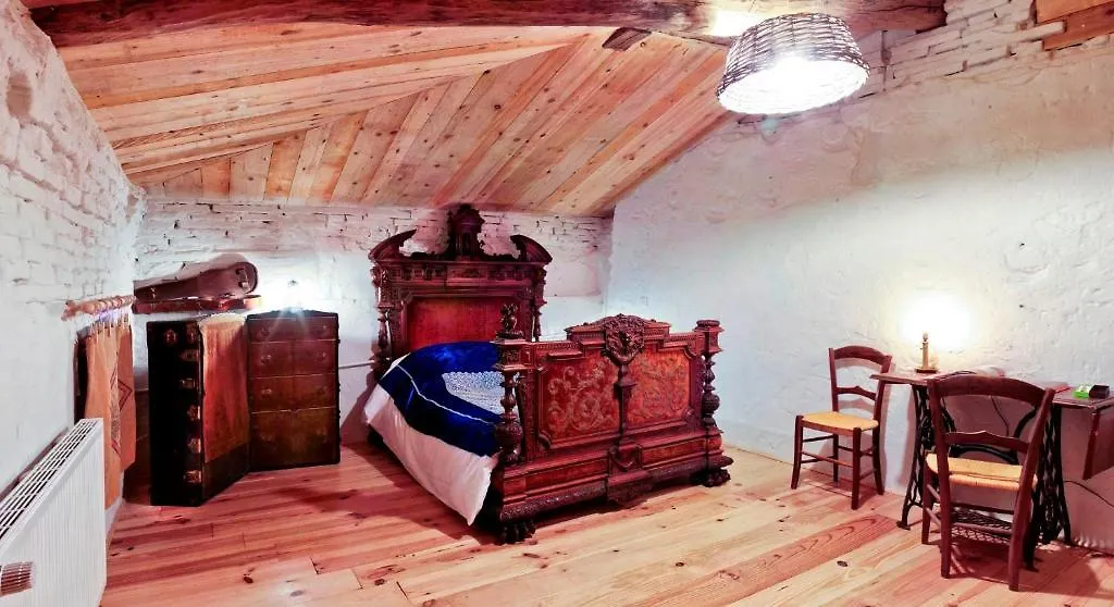 La Maison Lutz Bed & Breakfast Bondigoux